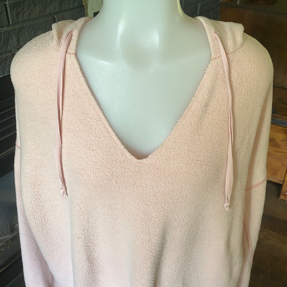 AE Pink Fleece Pullover Hoodie - Picture 2 of 7